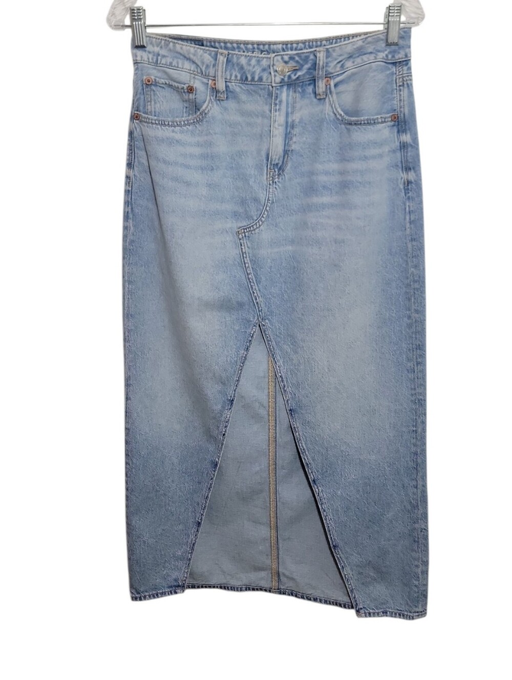 American Eagle Outfitters light blue denim straight midi skirt women's size 2
